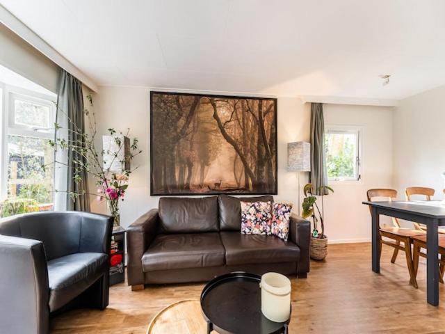 Villa De Eekhoorn à Putten Extérieur photo
