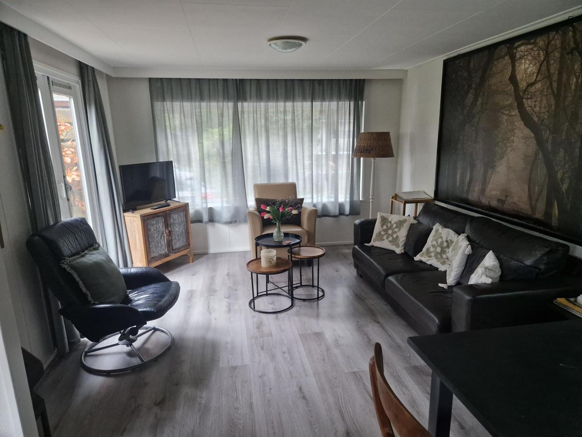 Villa De Eekhoorn à Putten Extérieur photo